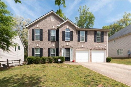 5925 Fairington Farms Lane, Lithonia, GA 30038