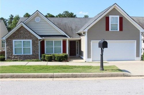 3923 Potomac Walk Court, Loganville, GA 30052