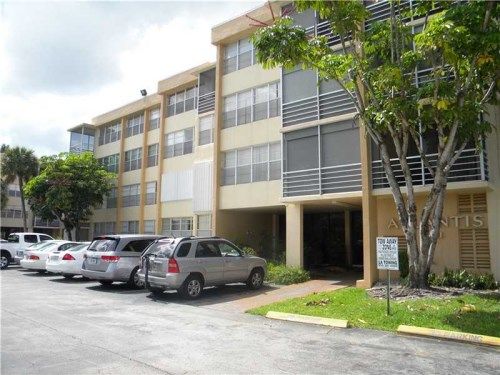 2771 Taft St # 212, Hollywood, FL 33020