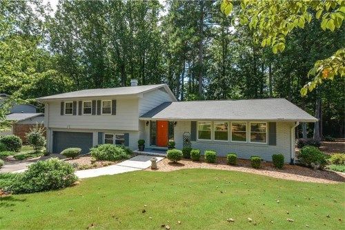 5350 Saffron Drive, Atlanta, GA 30338