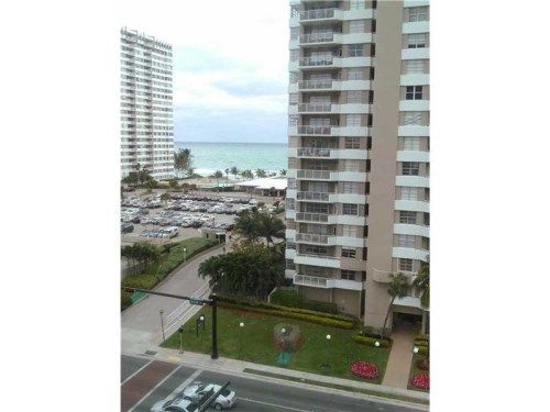 1985 SE Ocean Dr # 7Q, Hallandale, FL 33009