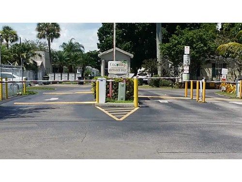 220 NE 12 AV # 48, Homestead, FL 33030