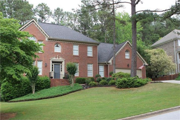 426 Coopers Pond Drive, Lawrenceville, GA 30044