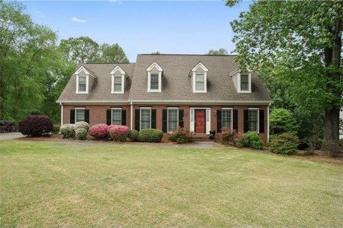 650 Saddle Ridge Trace, Roswell, GA 30076