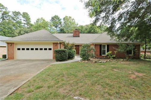 549 Lees Trace Sw, Marietta, GA 30064