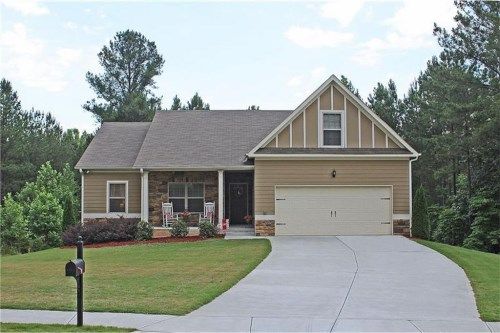 2589 Aaron Court, Loganville, GA 30052