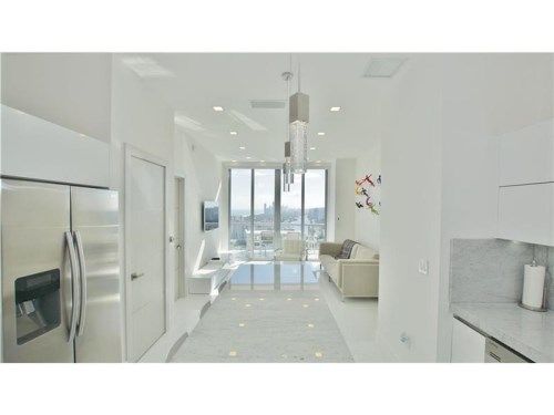 2600 E Hallandale Beach Blv # T3303, Hallandale, FL 33009