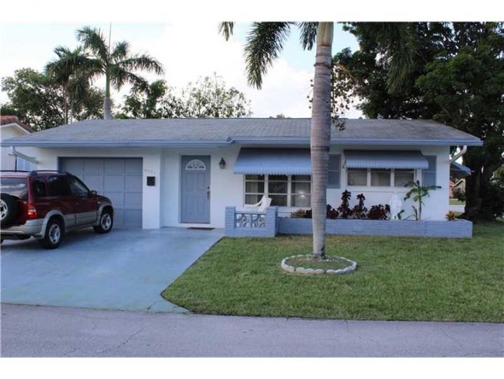 4501 NW 45th Ct, Fort Lauderdale, FL 33319