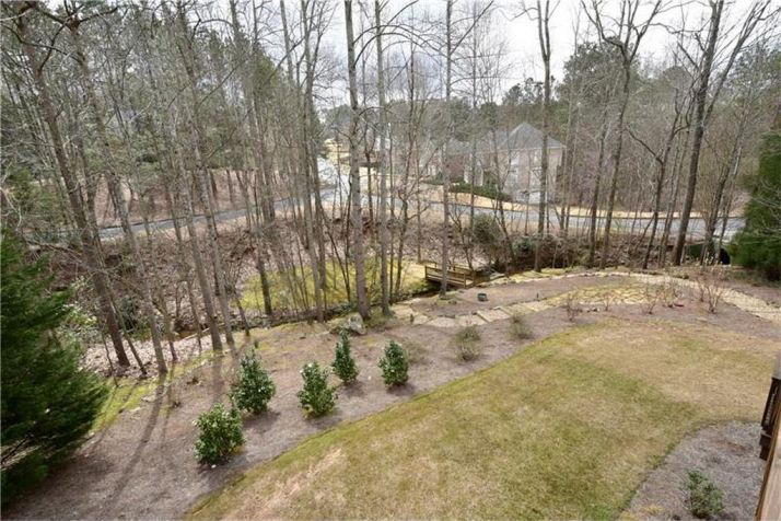 400 Brighton Crest, Roswell, GA 30075