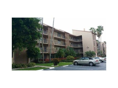 480 NW 76 AV # 402, Pompano Beach, FL 33063