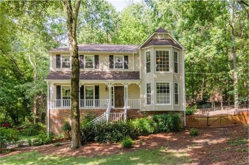 10920 Shallowford Road, Roswell, GA 30075