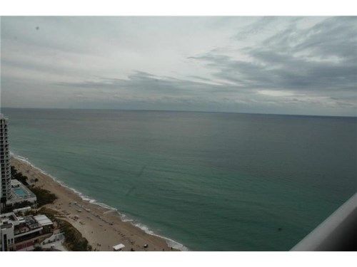 1830 S Ocean Dr # 3009, Hallandale, FL 33009