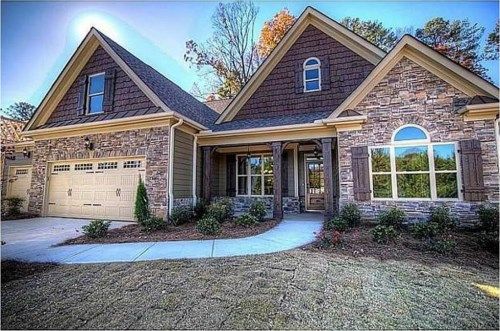 596 Crimson Drive, Dallas, GA 30132