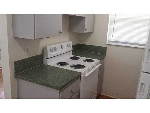 317 N 61 TE # 1-8, Hollywood, FL 33024