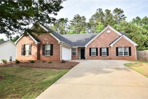 5354 Valley Forest Way, Flowery Branch, GA 30542