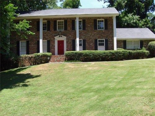 160 Ne Maryeanna Drive, Atlanta, GA 30342