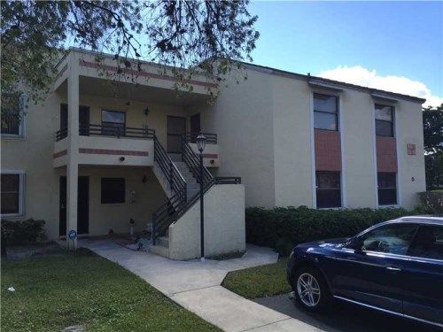 1054 N Hiatus Rd # 1054, Hollywood, FL 33026