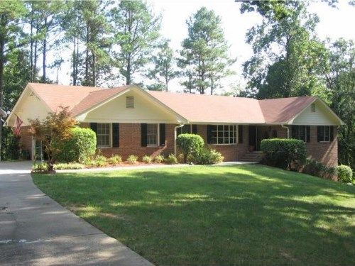 10735 Shallowford Road, Roswell, GA 30075