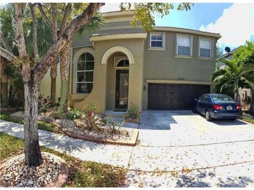 15750 SW 48th Dr, Hollywood, FL 33027