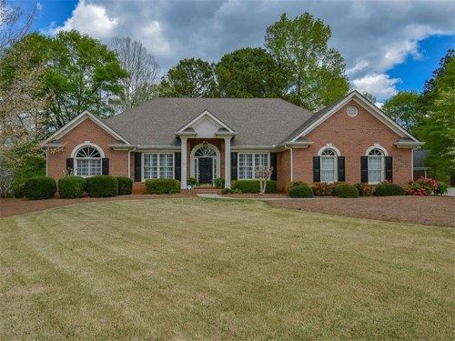 201 Farm Path Court, Woodstock, GA 30188