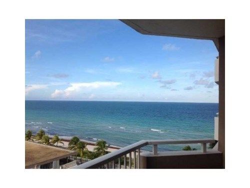 1950 S OCEAN DRIVE # 8H, Hallandale, FL 33009