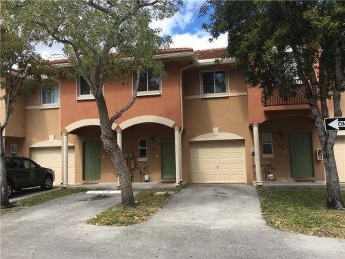 15 SE 3rd Ave # 15, Hallandale, FL 33009