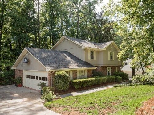 1215 Land O Lakes Drive, Roswell, GA 30075