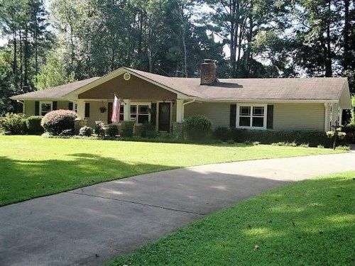 121 Glenn Street, Dallas, GA 30132