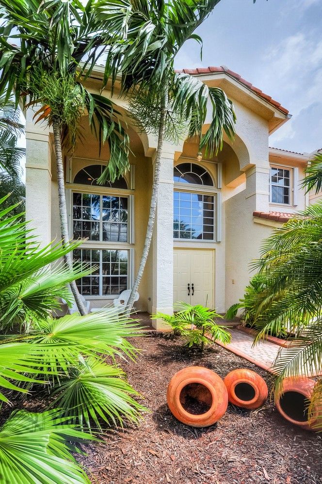 19269 SW 54th St, Hollywood, FL 33029