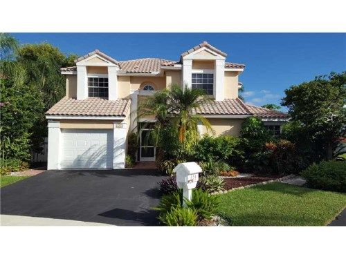 653 Bedford Ave, Fort Lauderdale, FL 33326