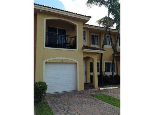 330 SW 2nd Ave # 5, Hallandale, FL 33009