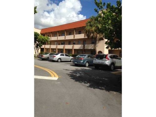 3051 SUNRISE LAKES DR # 206, Fort Lauderdale, FL 33322