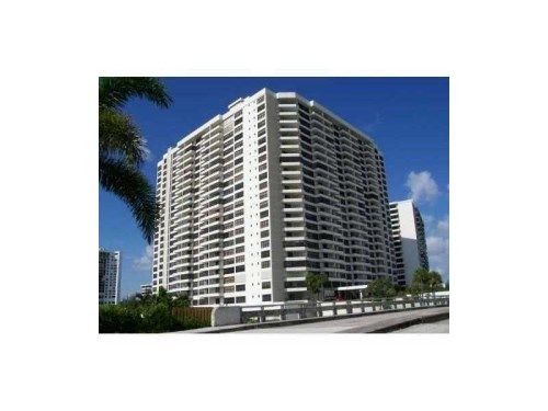 2500 Parkview Dr # 1815, Hallandale, FL 33009