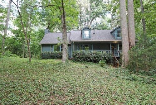 4101 Oak Stone Drive, Douglasville, GA 30135