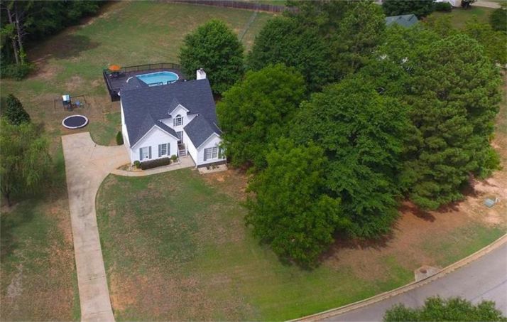 145 N Oakland Circle, Mcdonough, GA 30253