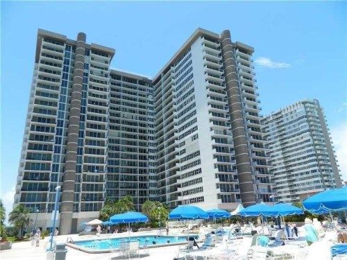 2030 S Ocean Dr # 1015, Hallandale, FL 33009