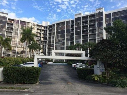 400 Leslie Dr # 929, Hallandale, FL 33009