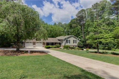 621 Sycamore Drive, Canton, GA 30115