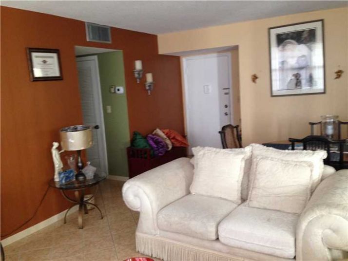 1817 S Ocean Dr # 328, Hallandale, FL 33009