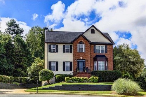 715 Vista Leaf Court, Roswell, GA 30075