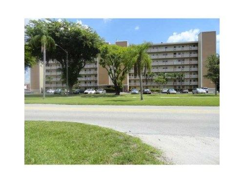 900 NE 12th Ave # 708, Hallandale, FL 33009