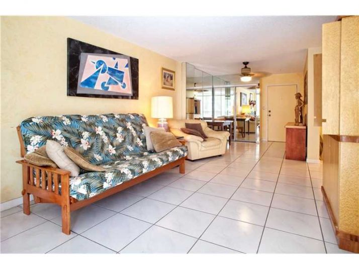 701 Three Islands Blvd # 201, Hallandale, FL 33009