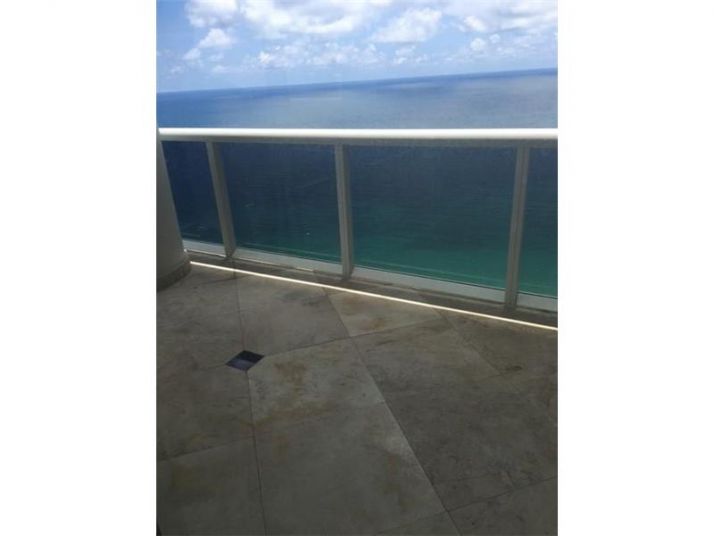 1850 S ocean Dr. # 4210, Hallandale, FL 33009