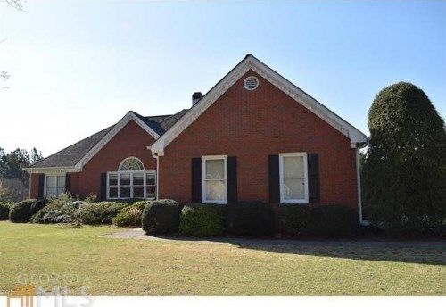 3206 Fieldcrest Road, Loganville, GA 30052