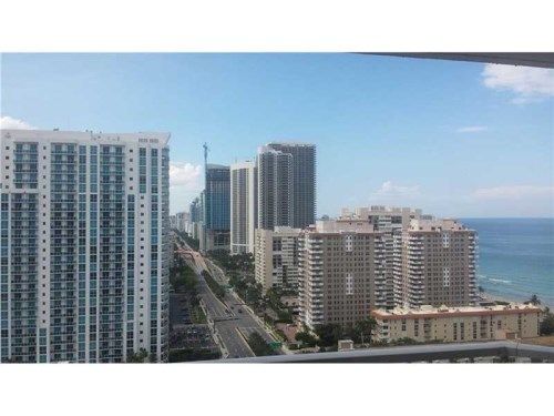 1985 S OCEAN DR # 22M, Hallandale, FL 33009