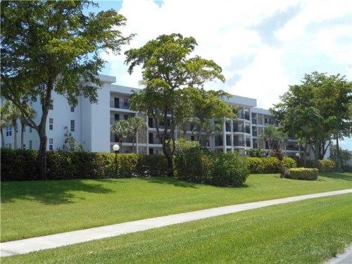 4030 W Palm Aire Dr # 407, Pompano Beach, FL 33069