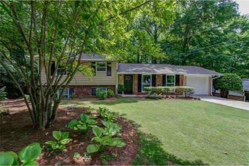 3618 Woodstream Circle Ne, Atlanta, GA 30319