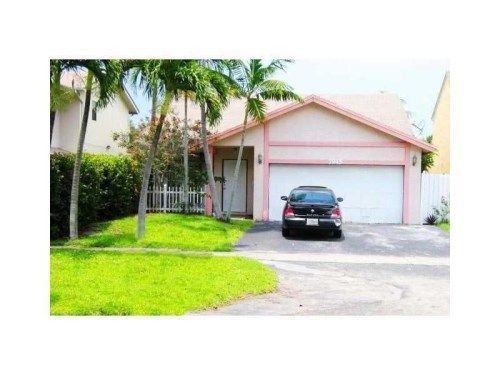 7945 NW 50 St, Fort Lauderdale, FL 33351