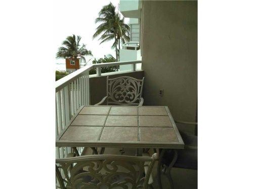 1950 S Ocean Dr # 3K, Hallandale, FL 33009