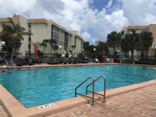 501 Three Islands Blvd # 219, Hallandale, FL 33009